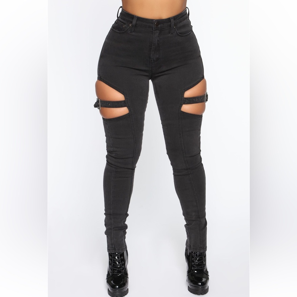 Fashin nova buckle up sis black skinny jeans Size 0